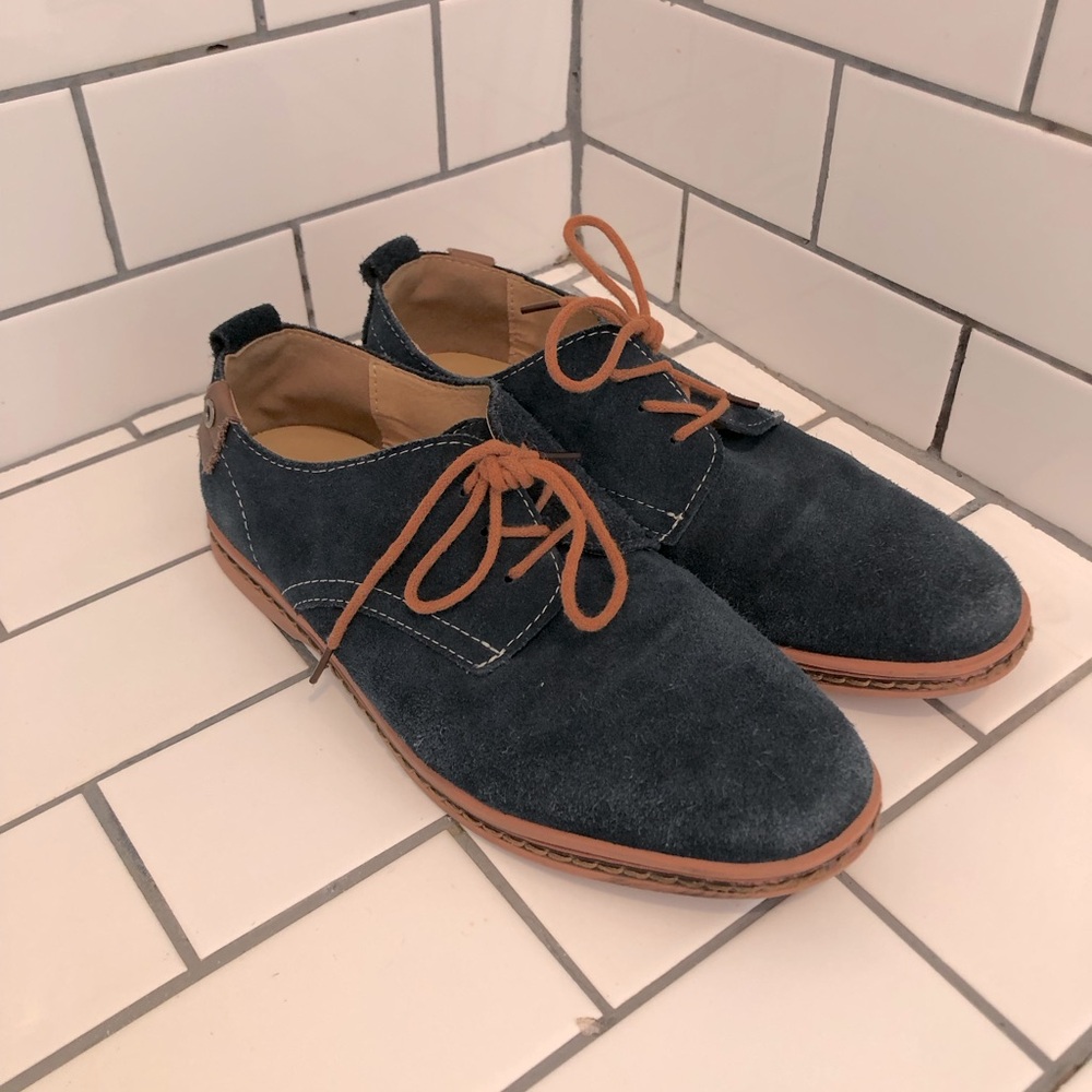 Vintage Dadawen Navy Blue Suede Shoes Classic Lace Up Oxfords With Camel Accents